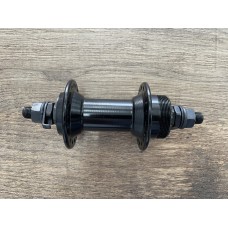 Втулка передняя MTB SF-A223F Al на пром подшипнике под диск